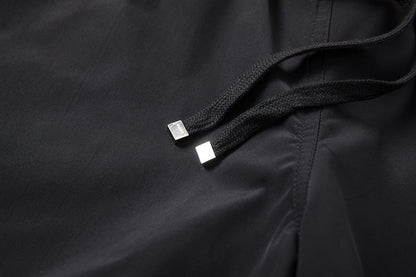 AMRI Letter Logo Print Short