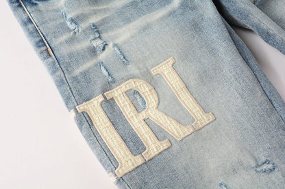 AMRI Jeans #8905